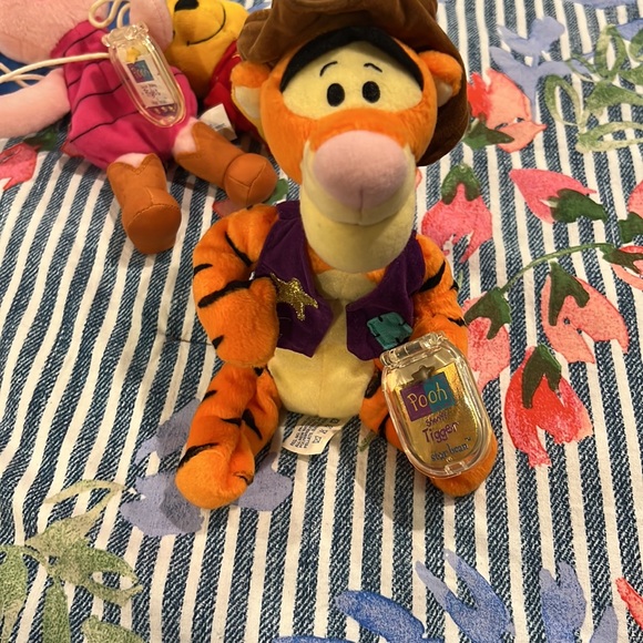 Stuffed animals - Picture 3 of 5